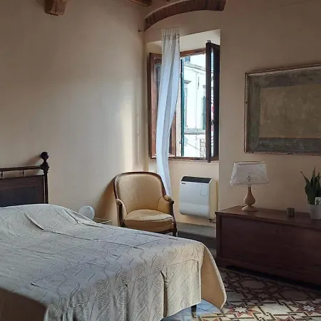 La Casa Della Guglia Pensionat