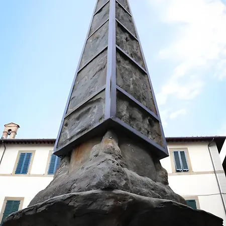 La Casa Della Guglia Penzion 3*